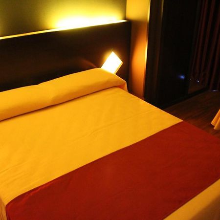 Hostal Royal Almorox Ngoại thất bức ảnh